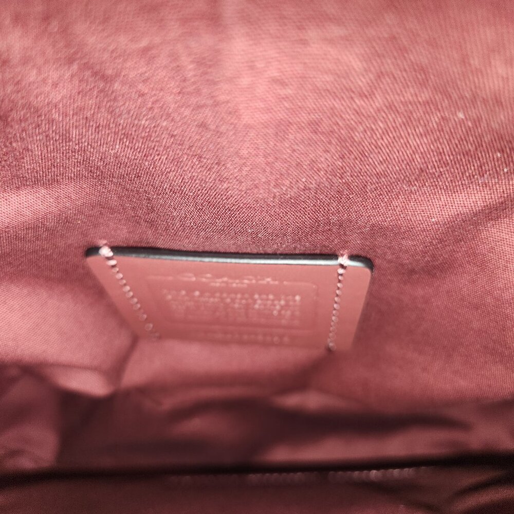NWT Signature Coach Chaise Khaki Jacquard & Wine Leather Purse - Picture 12 of 14